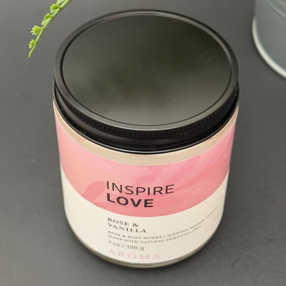BBW Inspire Love Rose & Vanilla Bath & Body Works Single Wick Candle - Picture 4 of 10